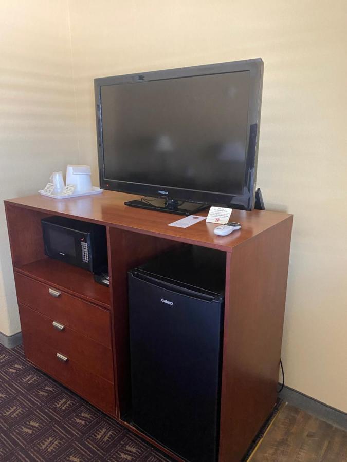 Southern Inns And Suites Now Offering Rv Spaces For Rent Yorktown Ngoại thất bức ảnh