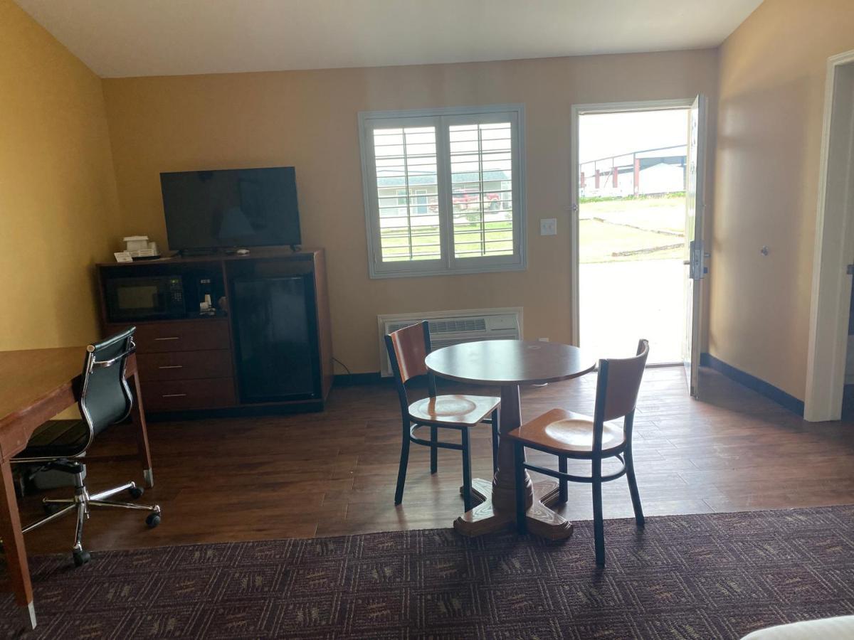 Southern Inns And Suites Now Offering Rv Spaces For Rent Yorktown Ngoại thất bức ảnh